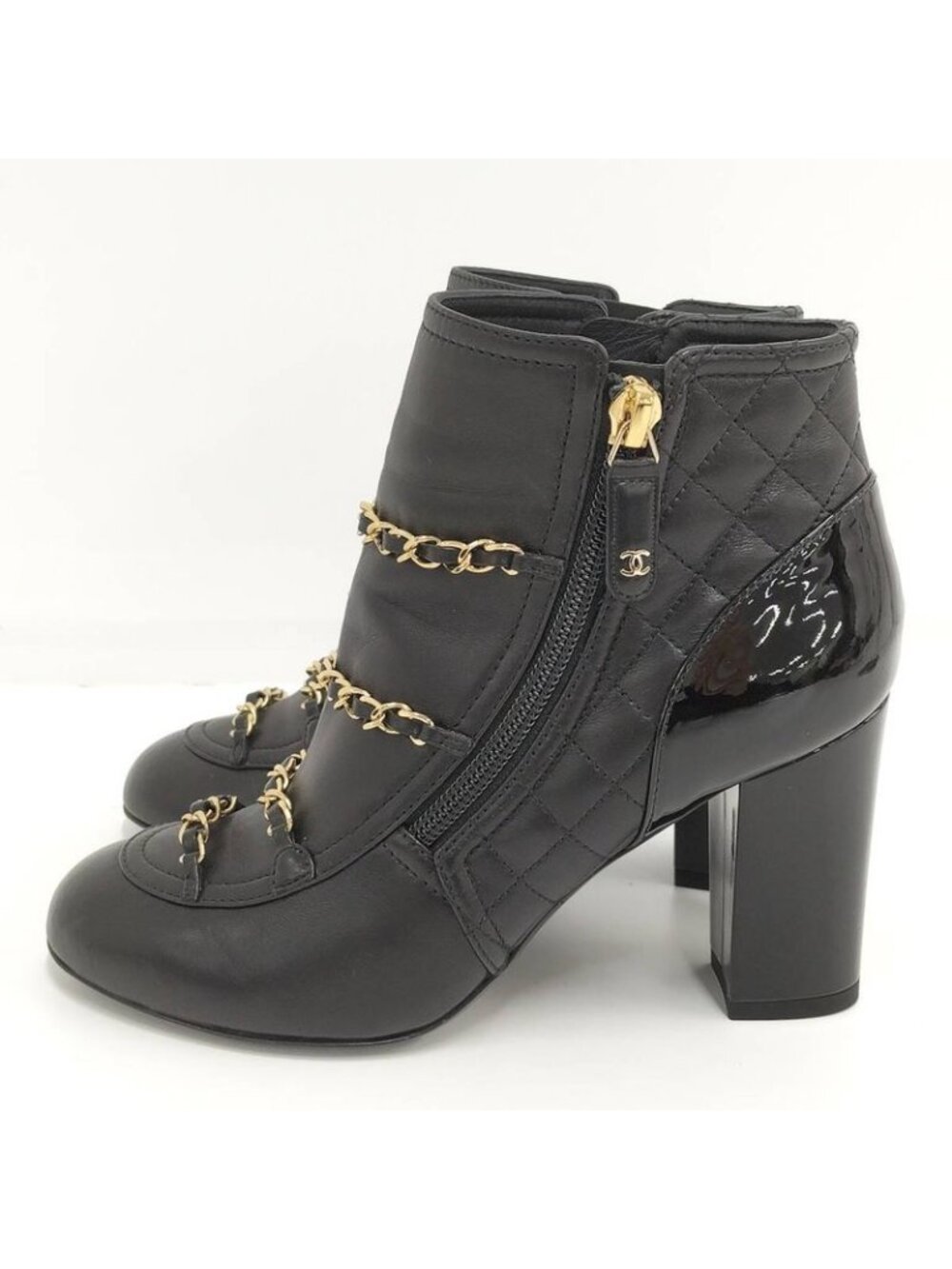 Chanel Chain Ankle Boots Leather Black Size 35 - Picture 3 of 11